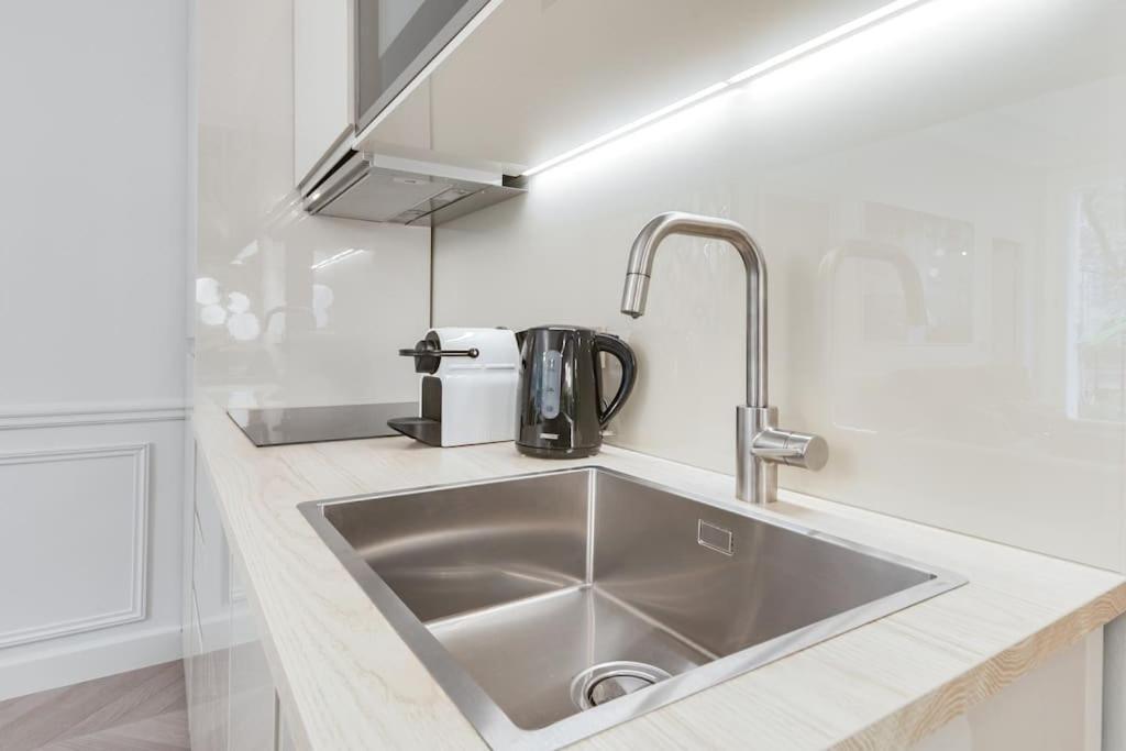 Bright And Gorgeous Flat In The Heart Of Parisアパートメント エクステリア 写真